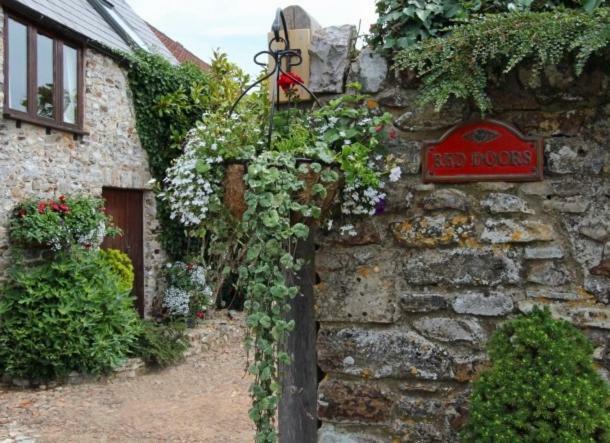 Red Doors Farm Cottages Honiton Ngoại thất bức ảnh